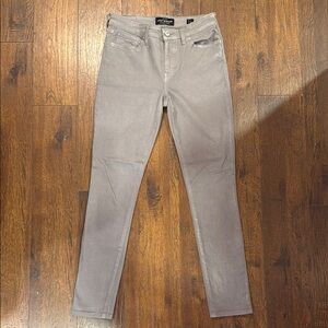 NWOT Lucky Brand Coated Gray Skinny Jeans with High-Rise Waist - Size 2/26